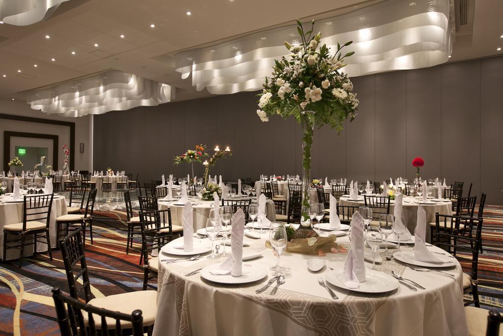 Hs Hotsson Hotel León Kültér fotó